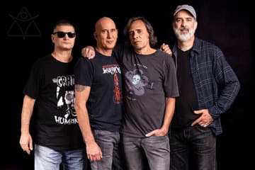 Группа Эйфо а-елед